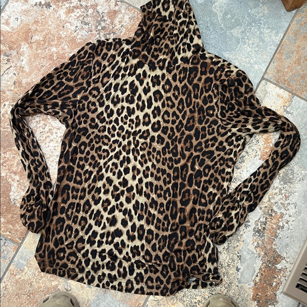 Chic Animal Print long sleeve